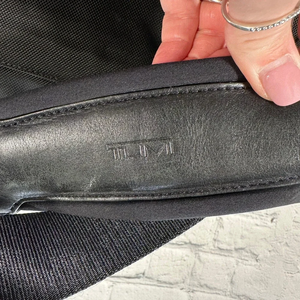 Tumi Alpha 2 Business Briefcase Black Ballistic Nylon Slim Laptop Bag 26110D2